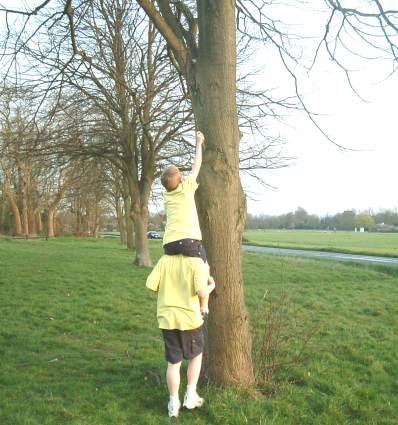Good Friday 2007 - Pinkneys Green Scouts Easter Egg Hunt